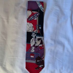 Looney Tunes Vintage Dr. Bugs Bunny Taz patient silk tie 4 inches across EUC